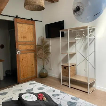 La Grange Du Contoures Bed & Breakfast Castanet (Aveyron)