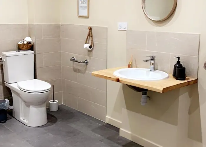 La Grange Du Contoures Bed & Breakfast